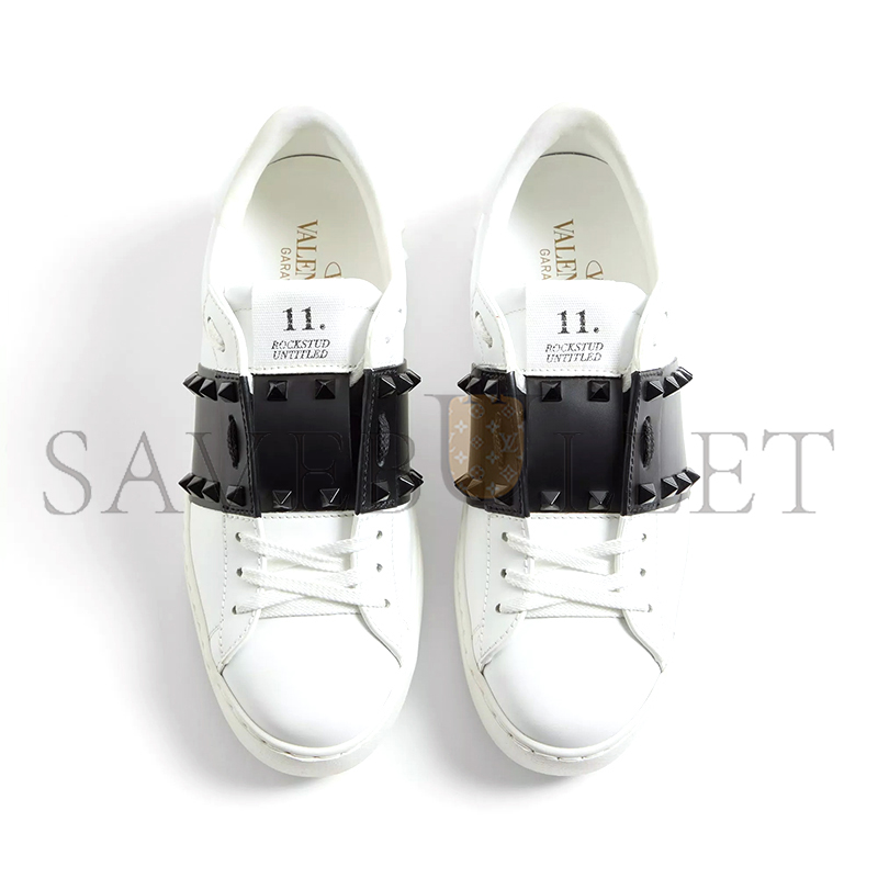 Va1e*ntin0 rockstud untitled sneaker in calfskin leather with tonal studs 7w2s0a01ltu_a01